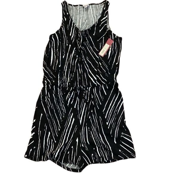 NWT Merona Romper Size Medium - Picture 1 of 8